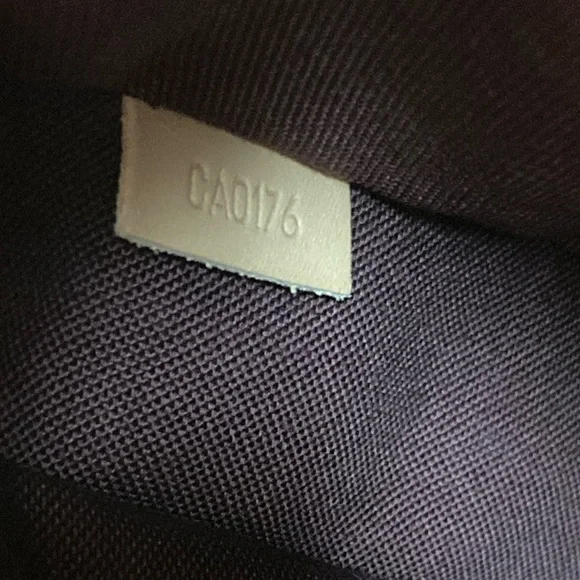 Louis Vuitton Mabillion Handbag - Picture 11 of 16